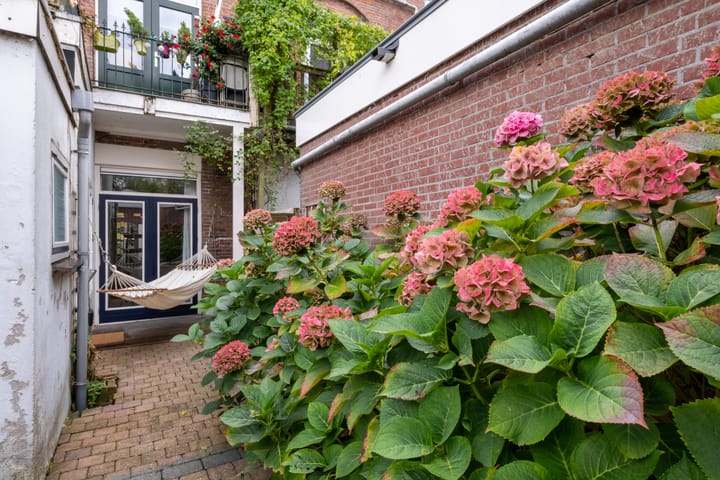 Photo 15 of Johannes Camphuysstraat 23