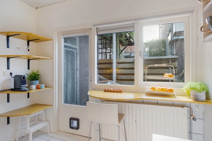 Photo 25 of Johannes Camphuysstraat 23