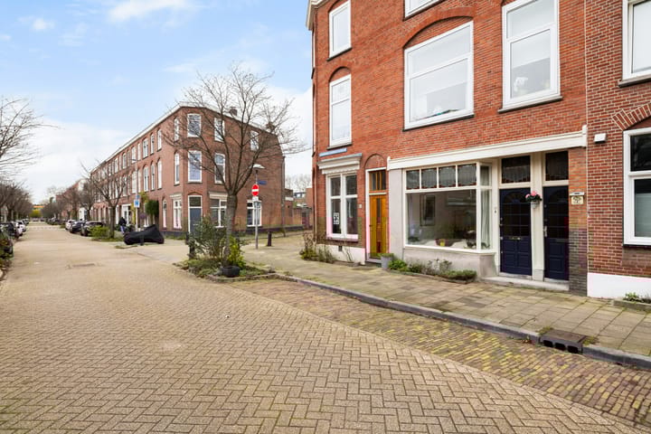 Photo 34 of Johannes Camphuysstraat 23