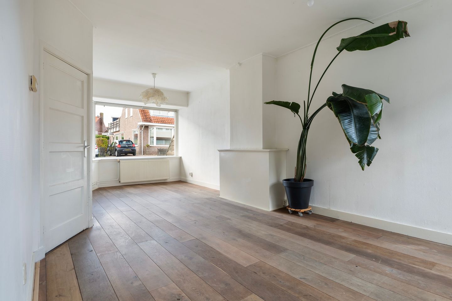 Photo 10 of Camperstraat 22