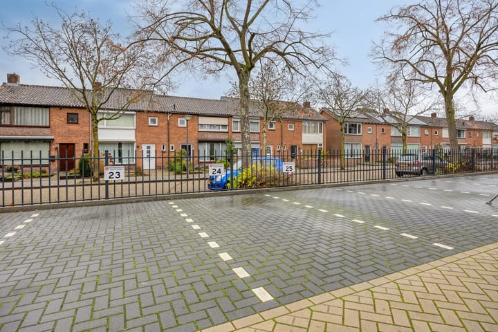 Foto 26 van Wijnruitstraat 78