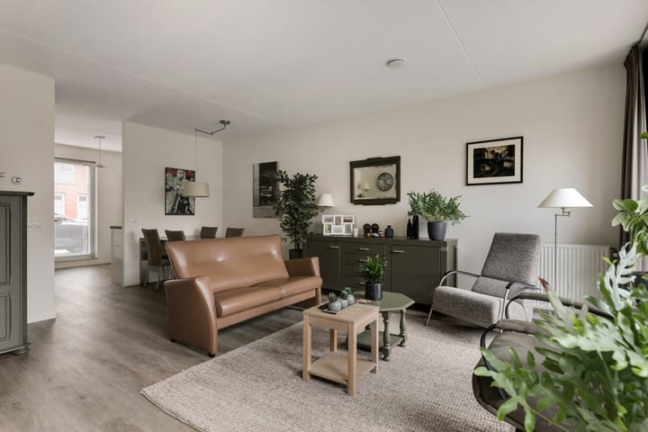 Foto 3 van Prins Clausstraat 11