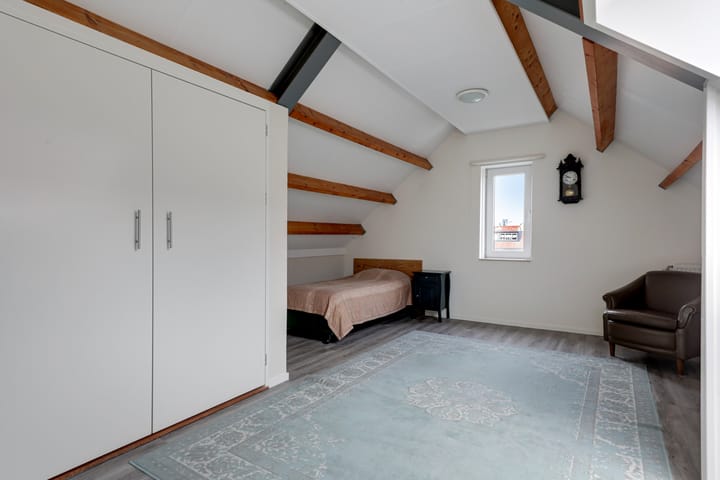 Foto 16 van Prins Clausstraat 11