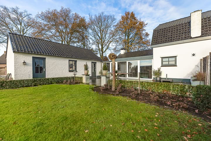 Foto 35 van Bredaseweg 27