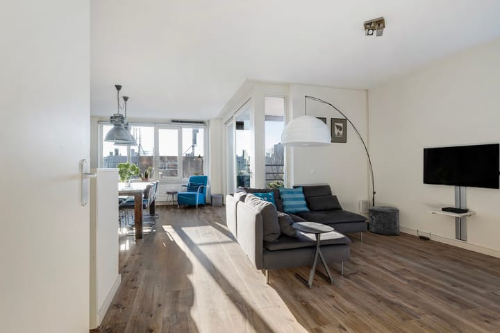 Foto 6 van Chris Bennekerslaan 29-J