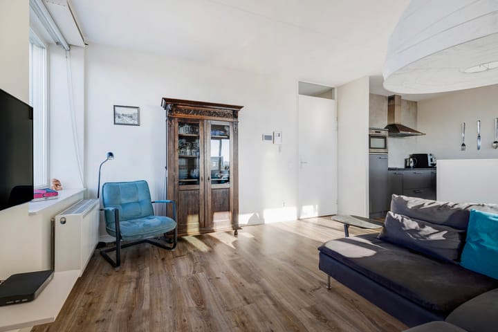 Foto 9 van Chris Bennekerslaan 29-J