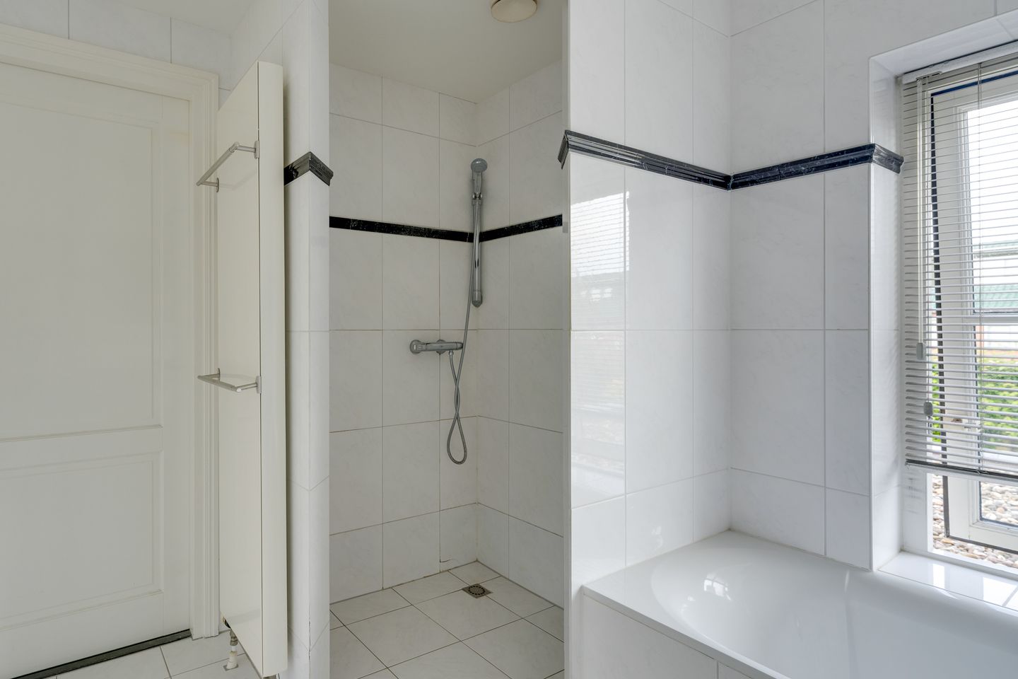 Foto 55 van Charlotte Ruysplantsoen 16