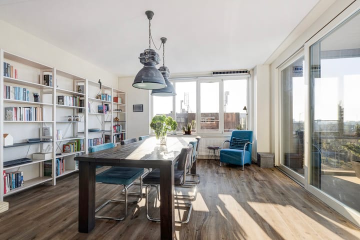 Foto 12 van Chris Bennekerslaan 29-J