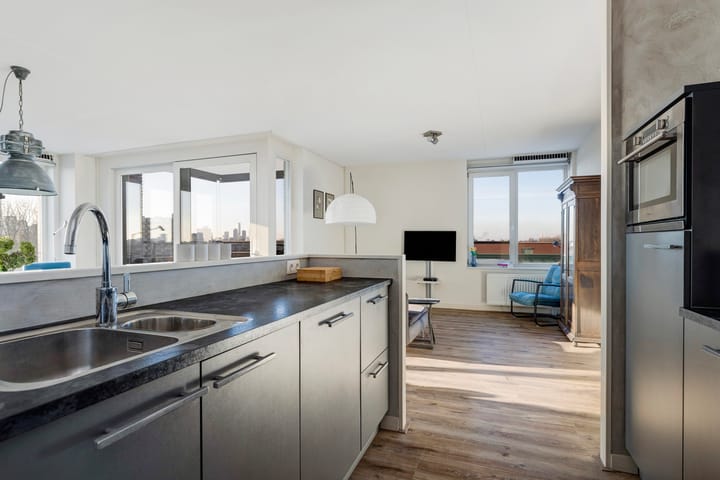 Foto 21 van Chris Bennekerslaan 29-J