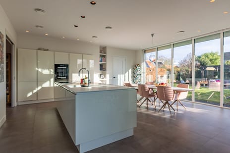 Riga 11 secondary image