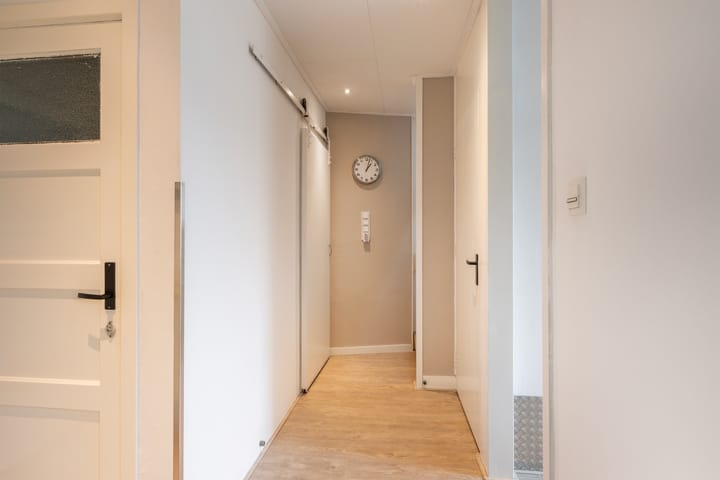 Foto 11 van Vaartweg 84