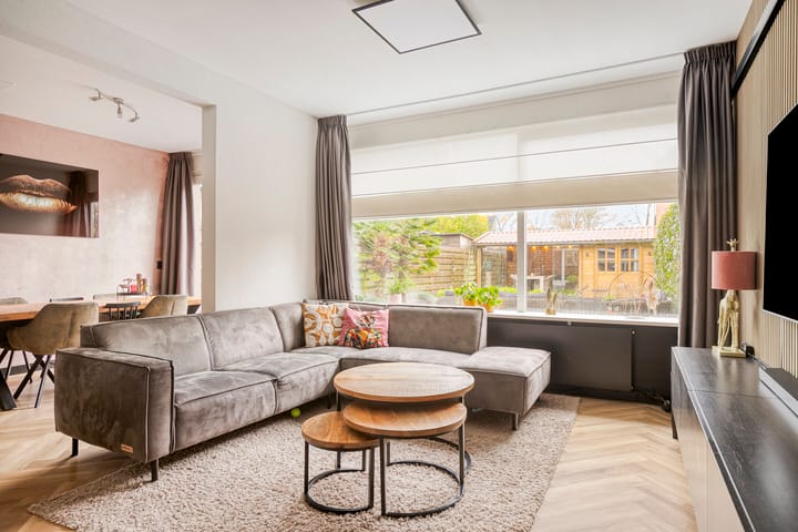 Photo 6 of Houtsnijdershorst 813