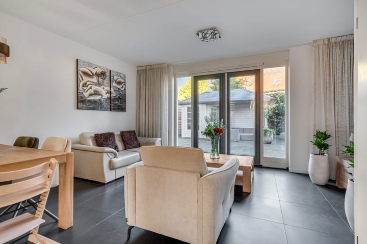 Photo 2 of Koningin-Emmalaan 51