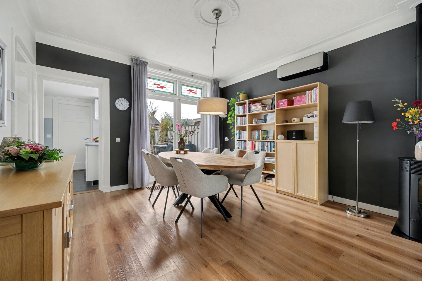 Foto 10 van Preangerstraat 35