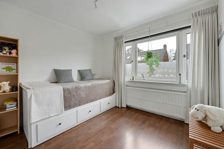 Photo 20 of Preangerstraat 35