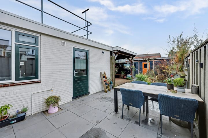 Photo 30 of Preangerstraat 35