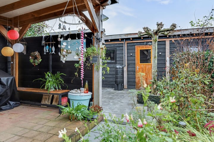 Photo 33 of Preangerstraat 35