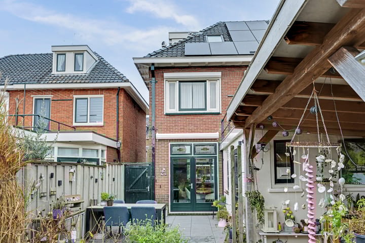 Photo 35 of Preangerstraat 35