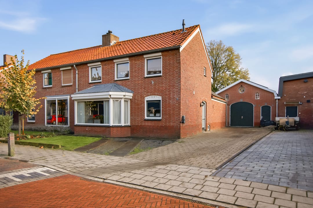 Photo 1 of Dorpsstraat 11