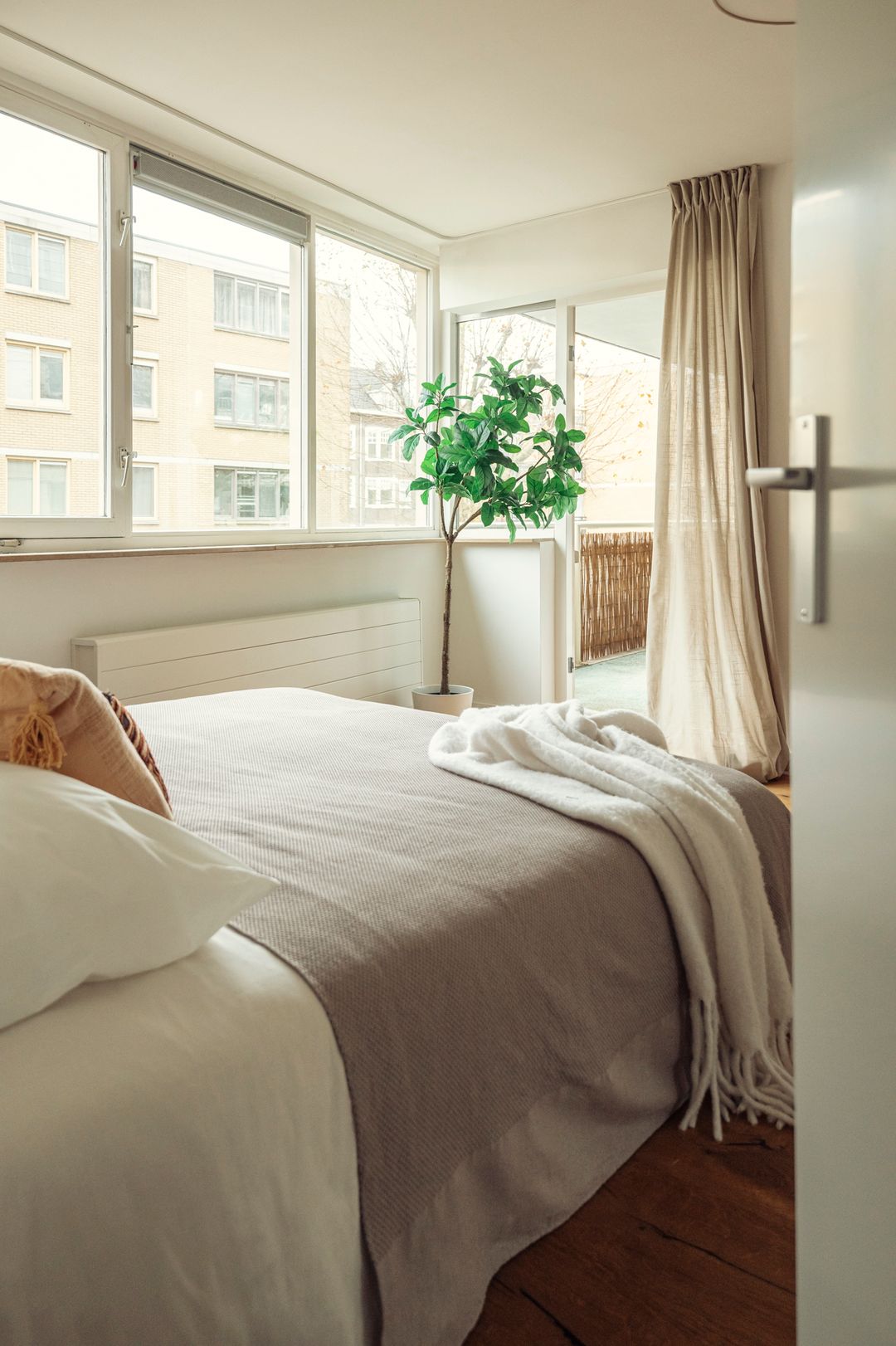 Foto 26 van Plantagekade 61