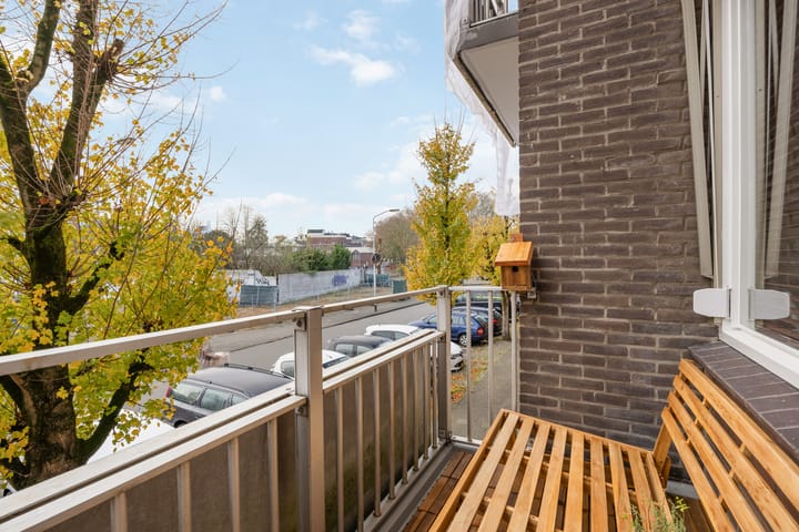 Photo 29 of Valkenstraat 9