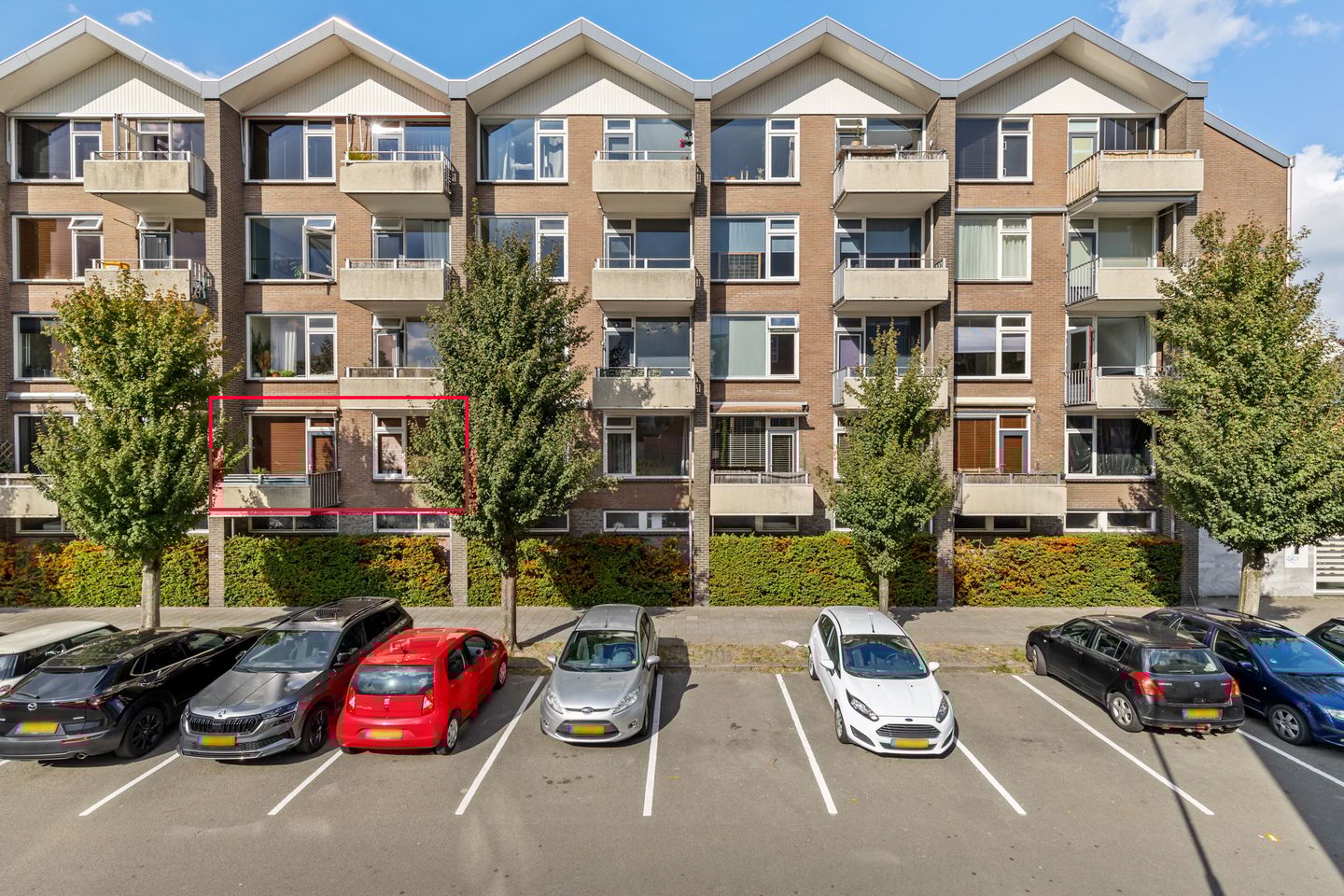 Photo 1 of Valkenstraat 9