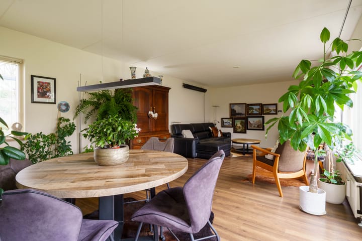 Foto 15 van E.F. van den Banweg 61