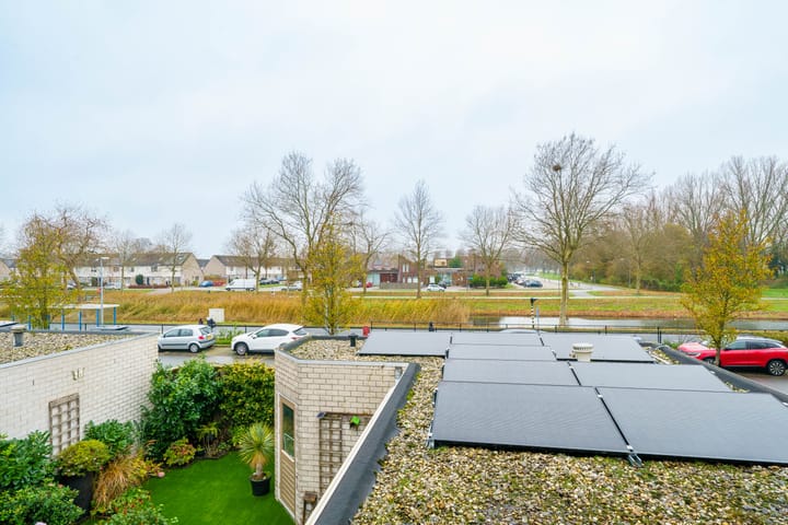 Foto 26 van E.F. van den Banweg 61