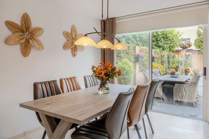 Foto 12 van Naardenstraat 6