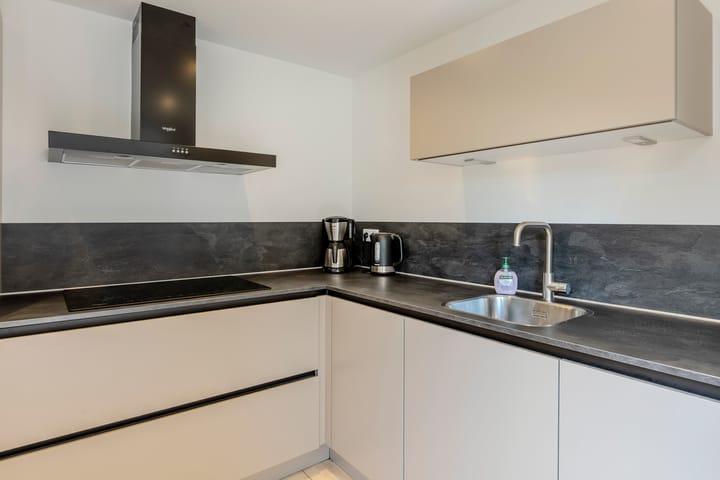 Foto 14 van Naardenstraat 6