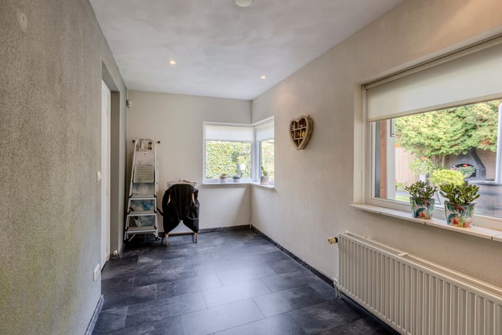 Foto 19 van Naardenstraat 6