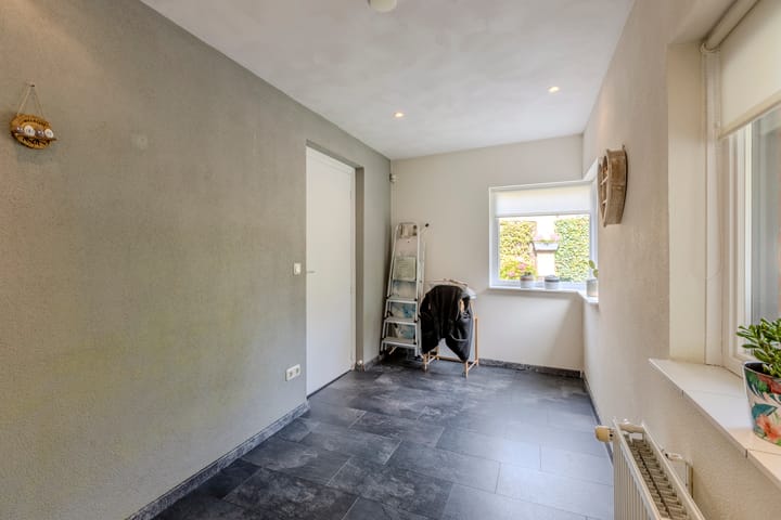 Foto 20 van Naardenstraat 6