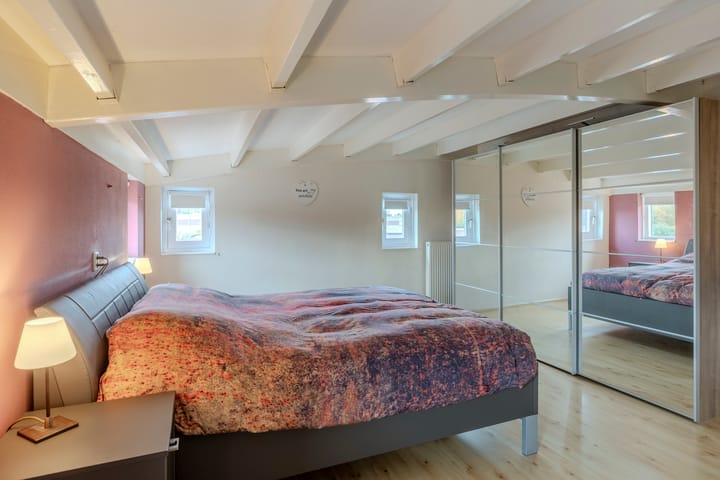 Foto 38 van Naardenstraat 6