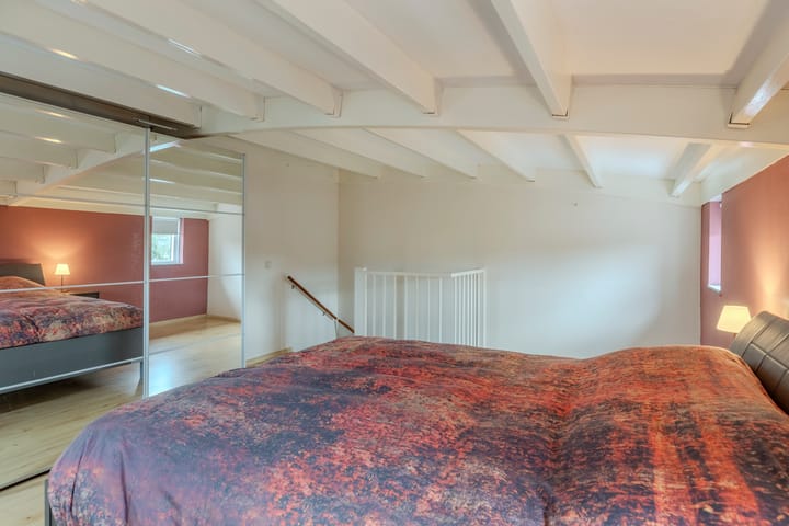 Foto 40 van Naardenstraat 6