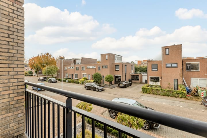 Foto 43 van Naardenstraat 6