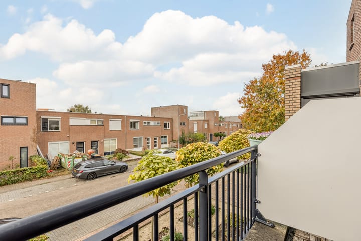 Foto 44 van Naardenstraat 6