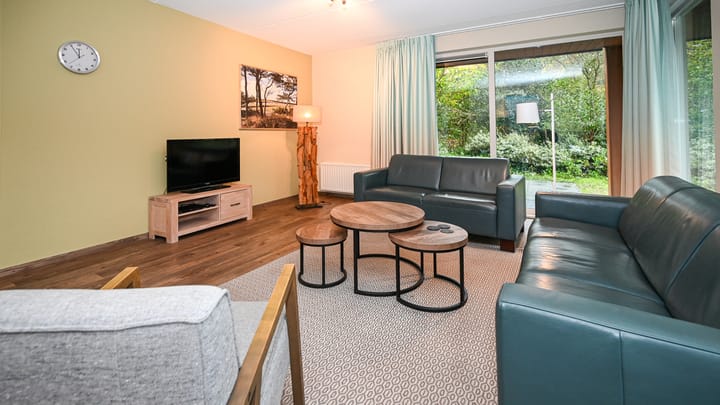 Photo 4 of Europalaan 35-15