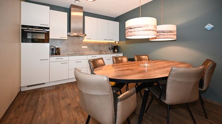 Photo 11 of Europalaan 35-15