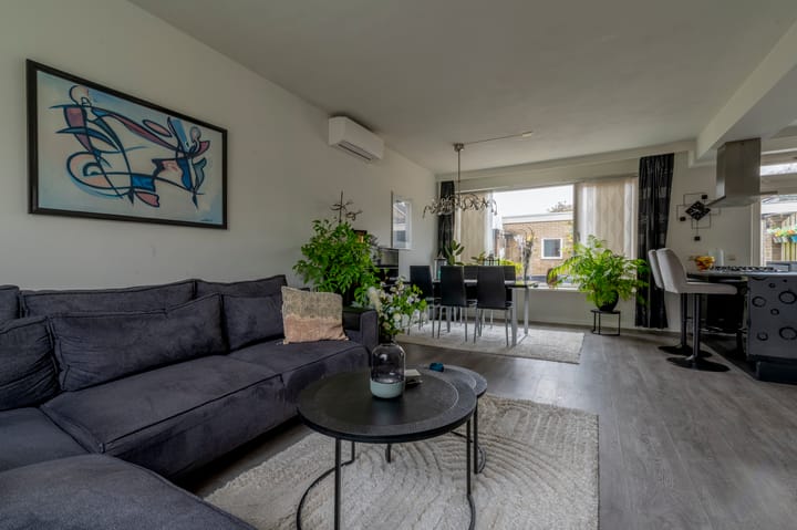 Photo 5 of Prinses Irenestraat 25