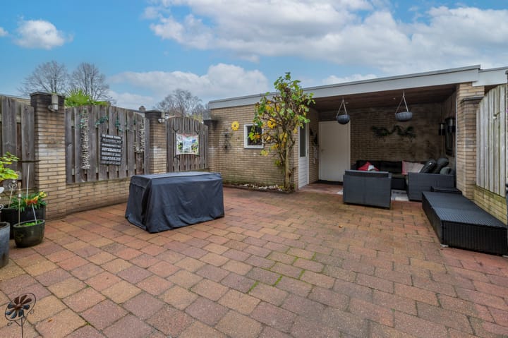 Photo 15 of Prinses Irenestraat 25