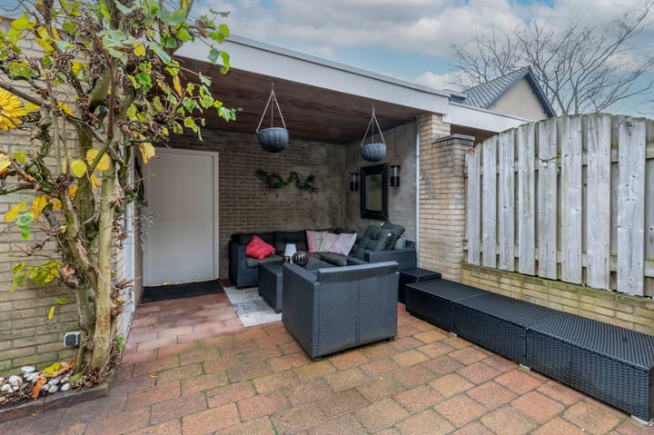 Photo 16 of Prinses Irenestraat 25