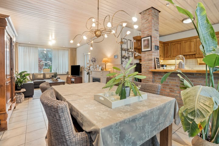 Photo 12 of Vezelstraat 33