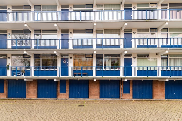 Photo 26 of Jan Ligthartstraat 213