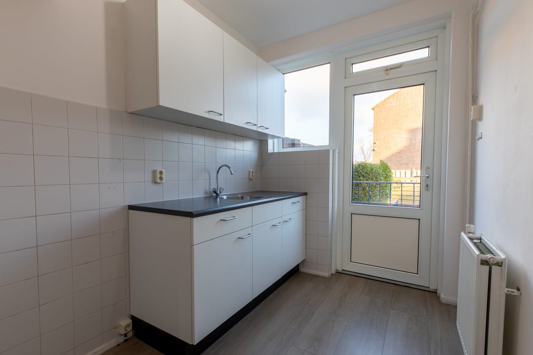 Foto 8 van Burg. Willemsstraat 35