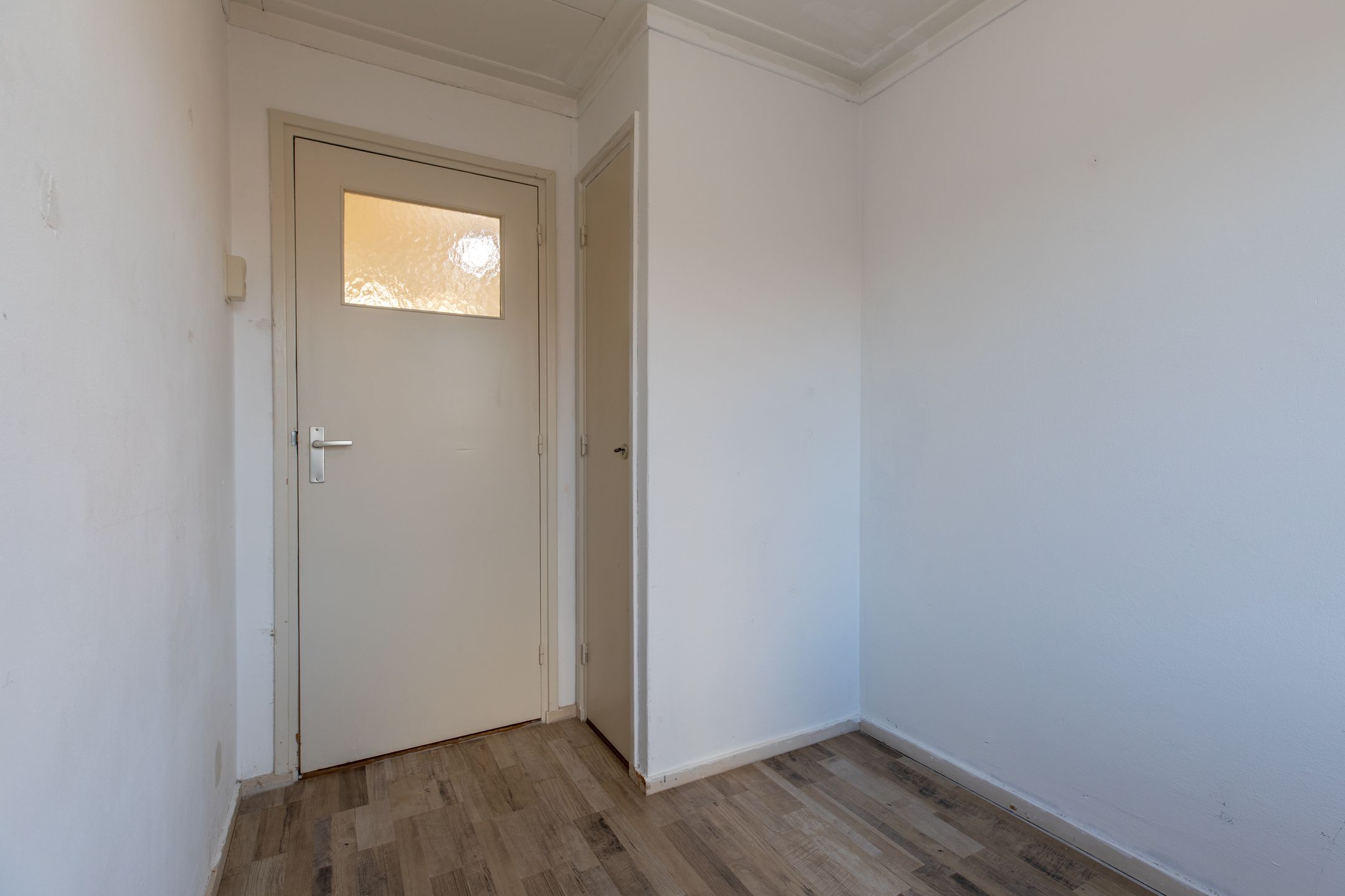 Foto 12 van Burg. Willemsstraat 35