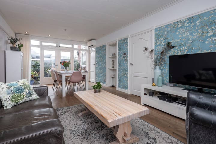 Foto 9 van La Reinelaan 101