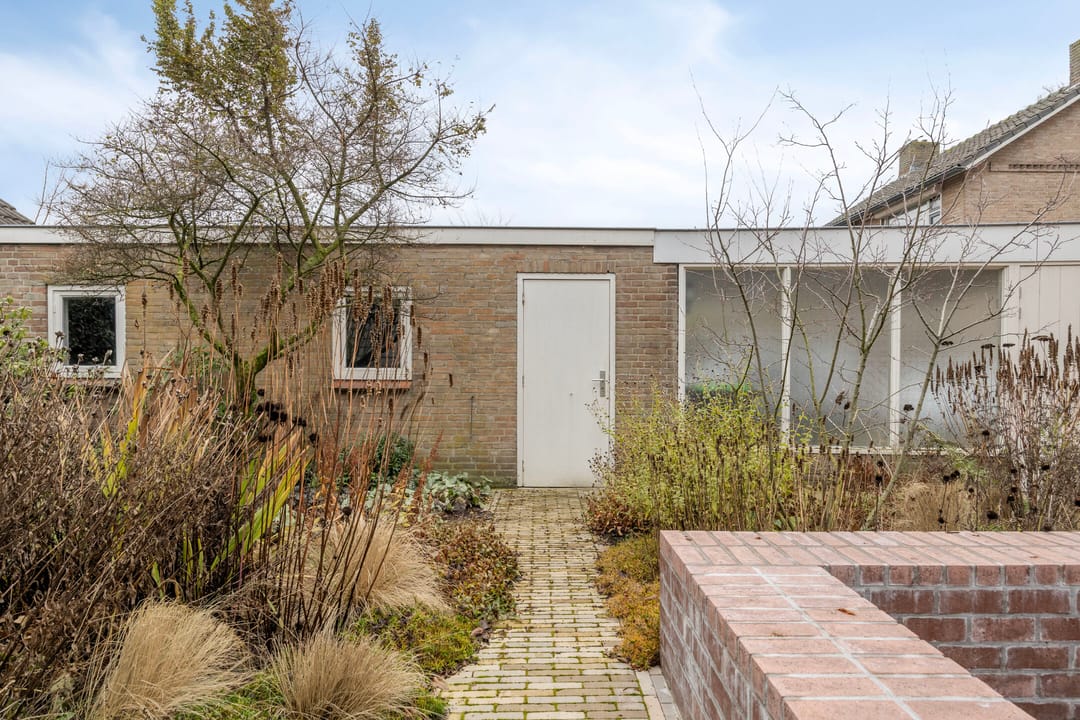 Photo 41 of Pastoor Janssenstraat 3