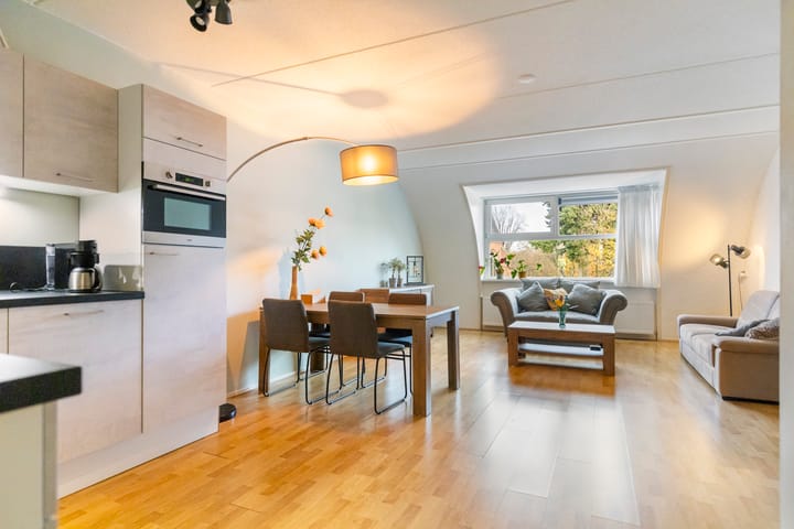 Photo 2 of Dorpstraat 52-E