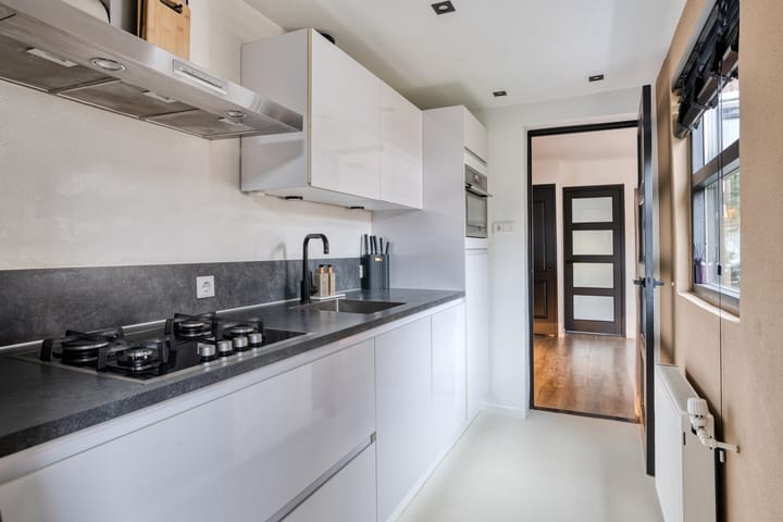 Photo 9 of Violenstraat 32