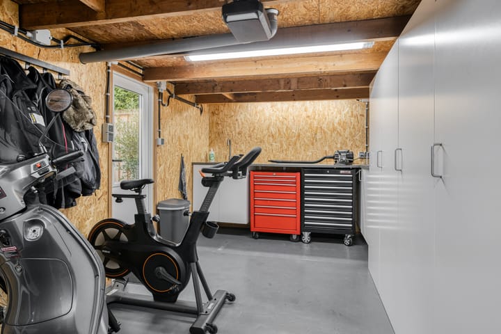 Photo 27 of Violenstraat 32